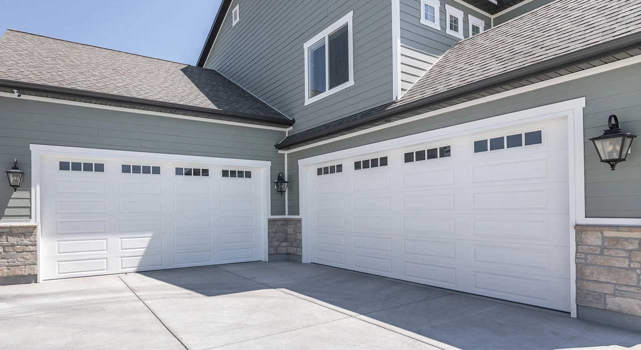 Fast and affordable garage door repair services in Bennington, Nebraska.